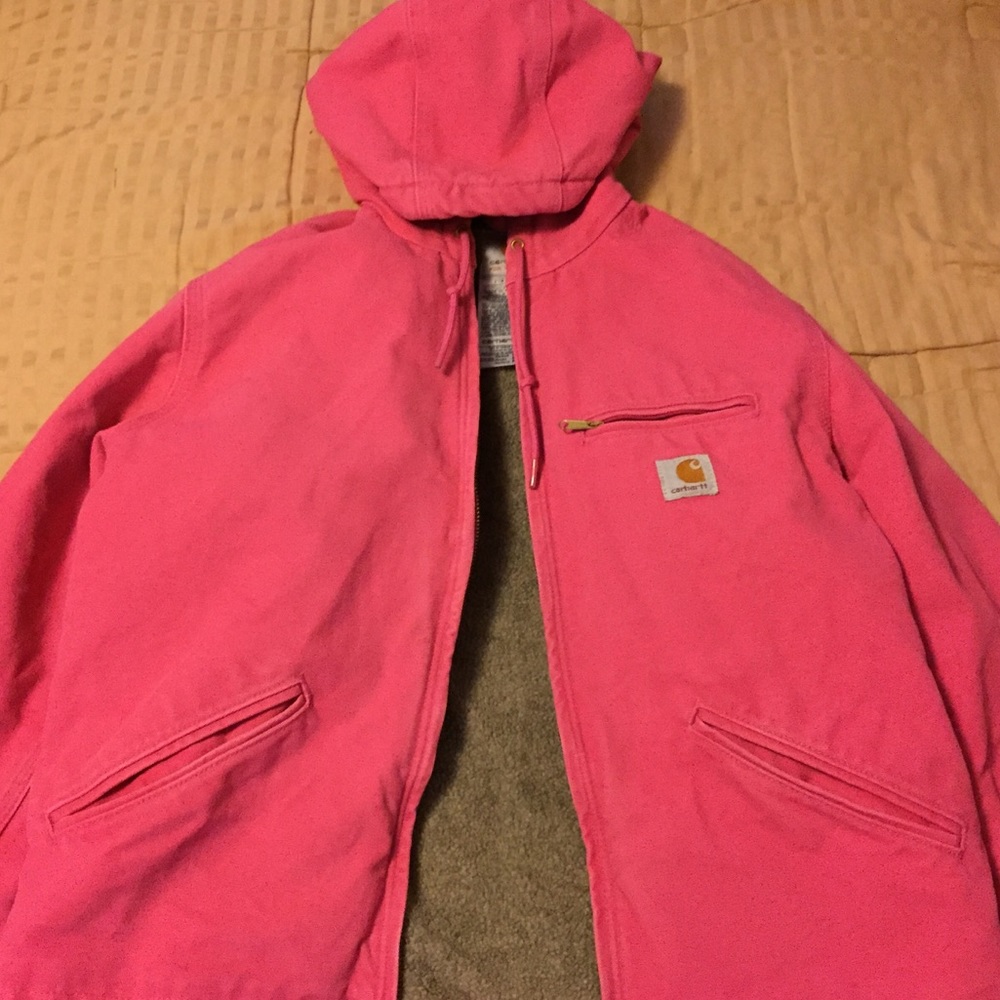 Women’s Carhartt Sherpa-lined coat