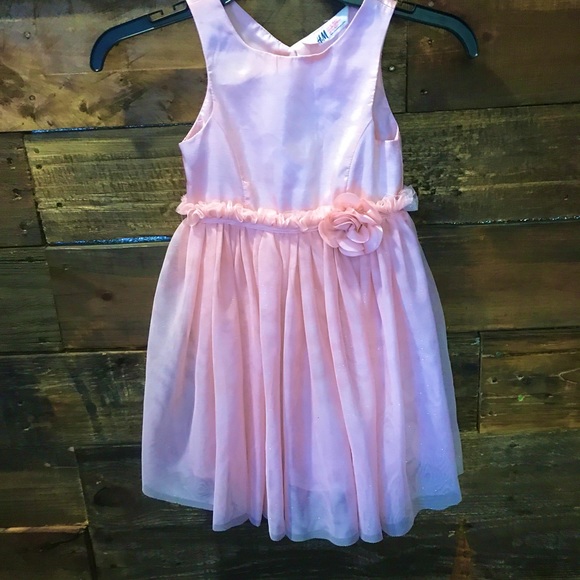 H & M dress in soft pink - Picture 1 of 8