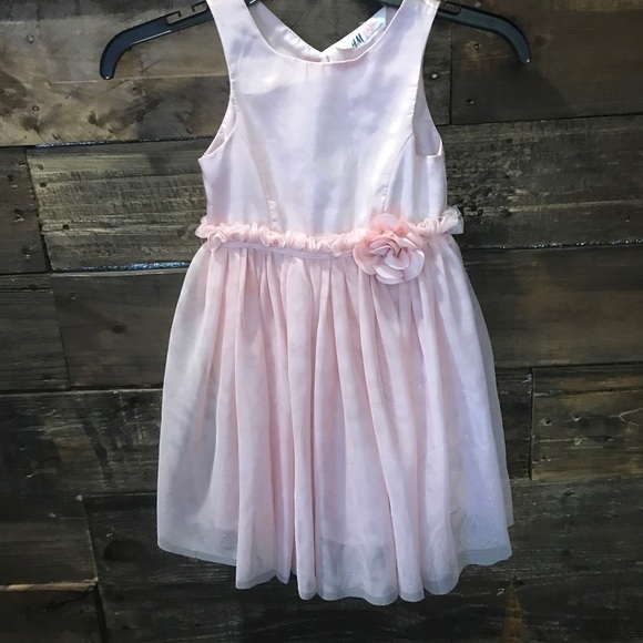 H & M dress in soft pink - Picture 2 of 8