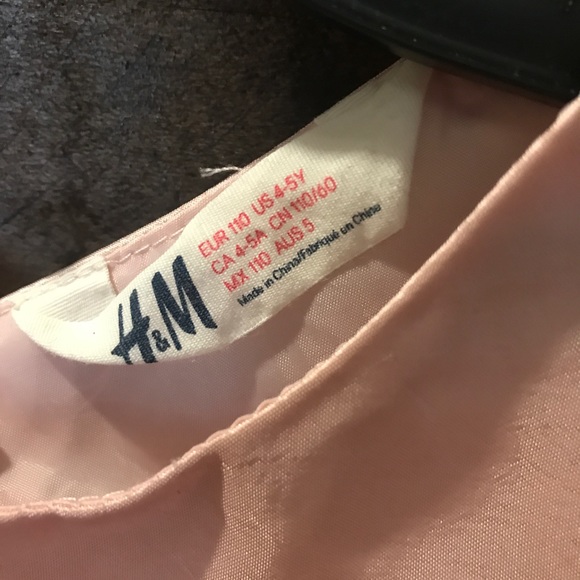 H & M dress in soft pink - Picture 3 of 8