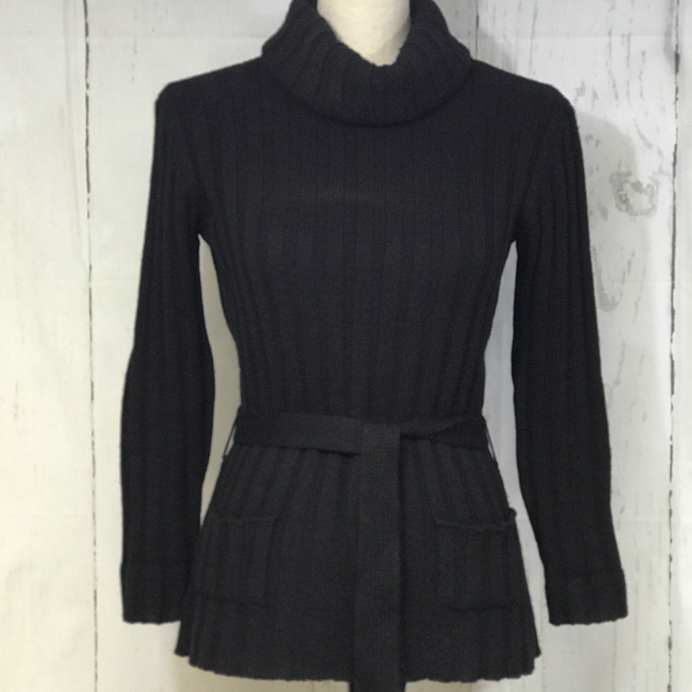 Small Black 100% Wool Italy Tutleneck Sweater