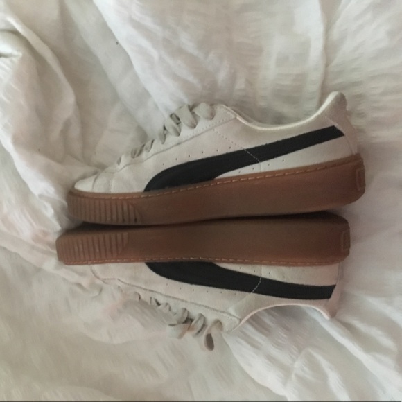 Puma suede shoes - Picture 2 of 3