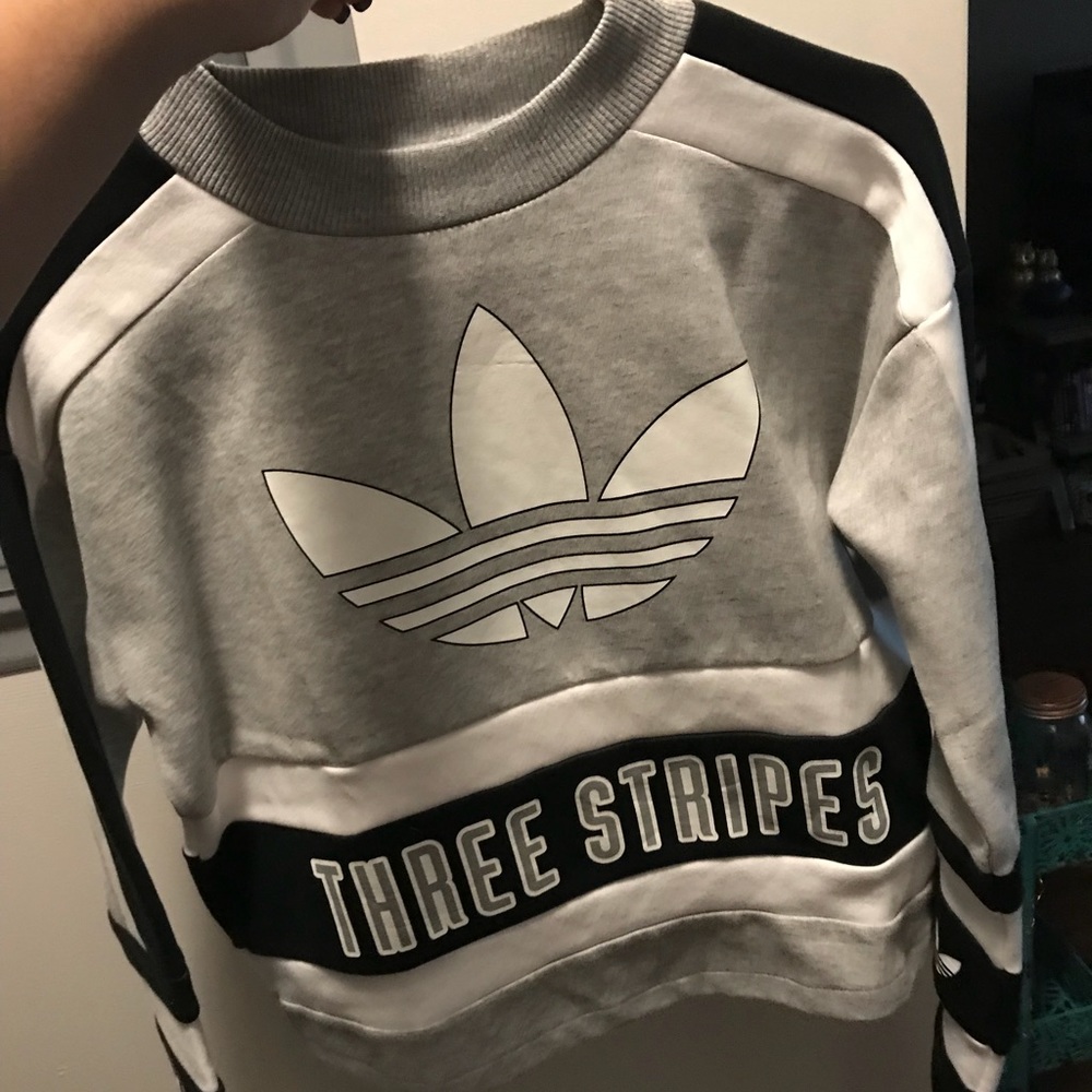 Adidas Sweatshirt