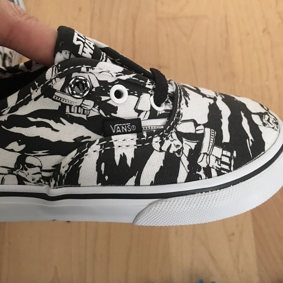 *SOLD* Vans Toddler Star Wars Limited Edition - Picture 3 of 4