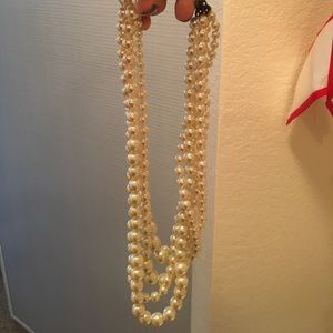 Multiple strands J.Crew pea necklace