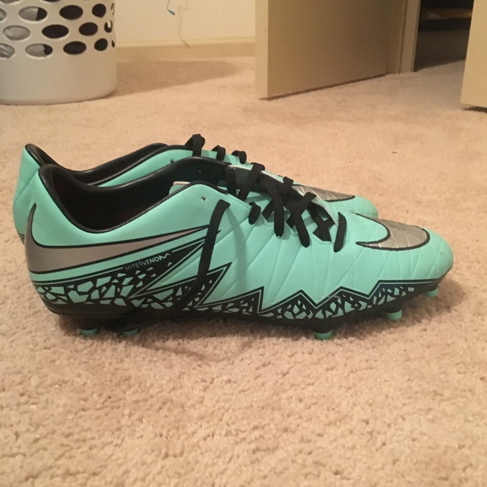 Nike HyperVenom Phinish Firm Ground Soccer Cleats