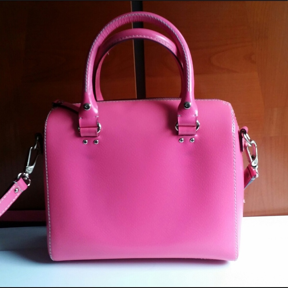 GIFTED Kate spade pink  Crossbody purse - Picture 2 of 8