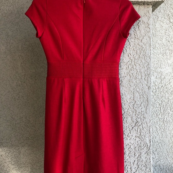 Red Dress ❤️ - Picture 2 of 7