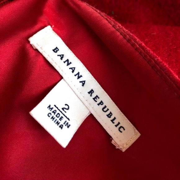 Red Dress ❤️ - Picture 4 of 7