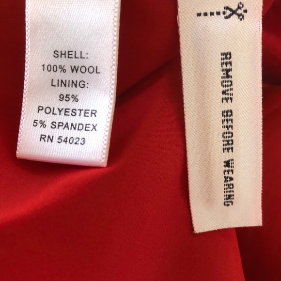 Red Dress ❤️ - Picture 6 of 7