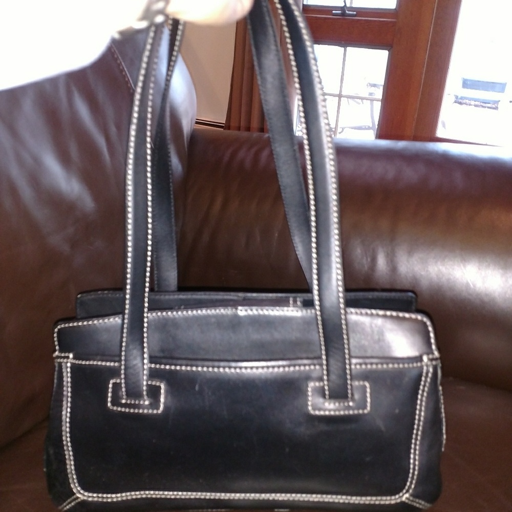 Leather handbag