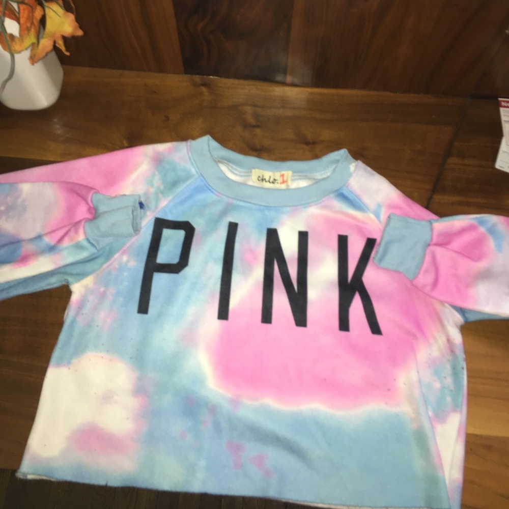 Crop light sweatshirt