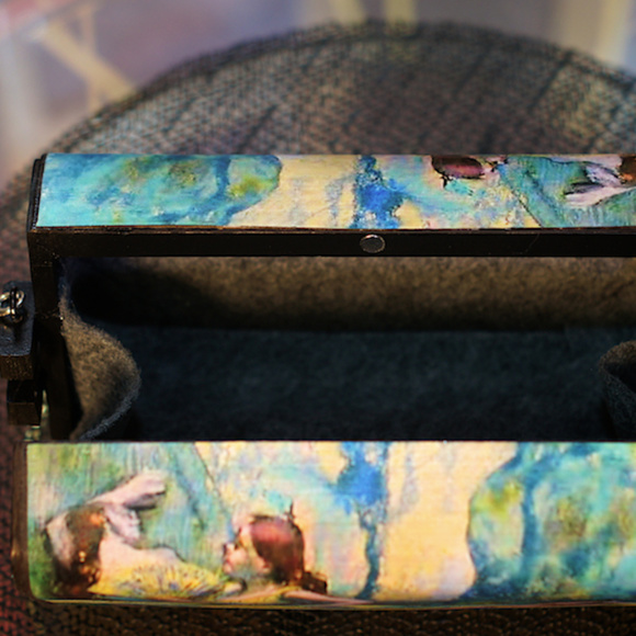 Clutch Purse Featuring Degas Dancers In The Wings - Picture 6 of 7