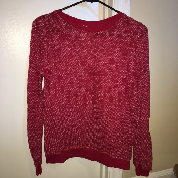 Red sweater - Picture 1 of 2