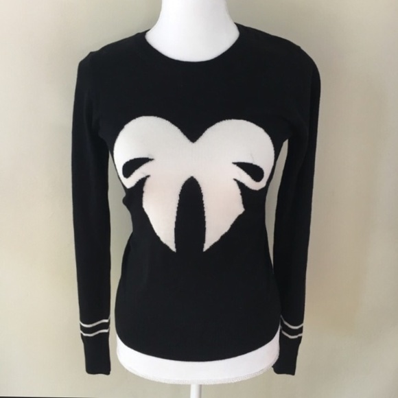 French Connection Sweaters - French Connection black white bow sweater XS