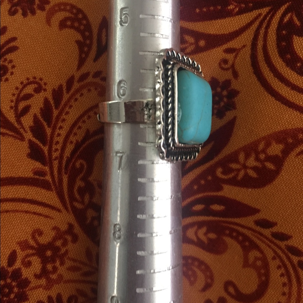 ๐TURQUOISE ADJUSTABLE RING ๐ - Picture 2 of 3