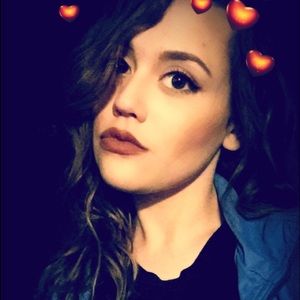 Meet your Posher, Meagan