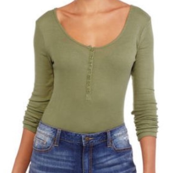 SALE!! SALE!! TOP OLIVE BUTTON FRONT BODYSUIT - Picture 2 of 3
