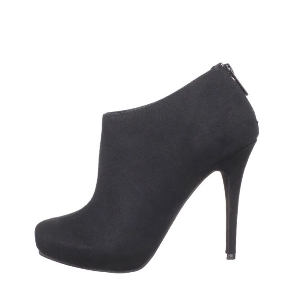 BRAND NEW! Michael Antonio McKenna Bootie Sz 8