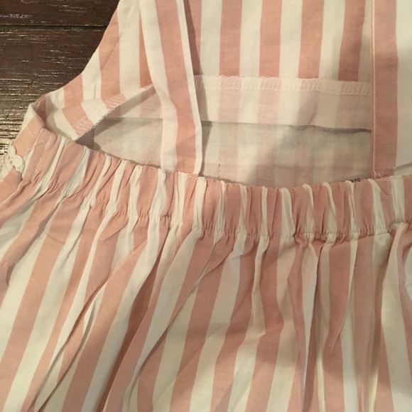 NWOT-adorable girls dress - Picture 4 of 4