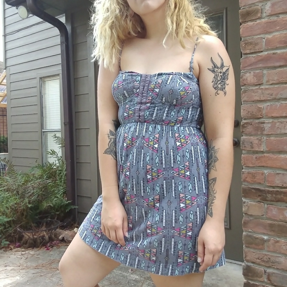 Sleeveless bustier top dress