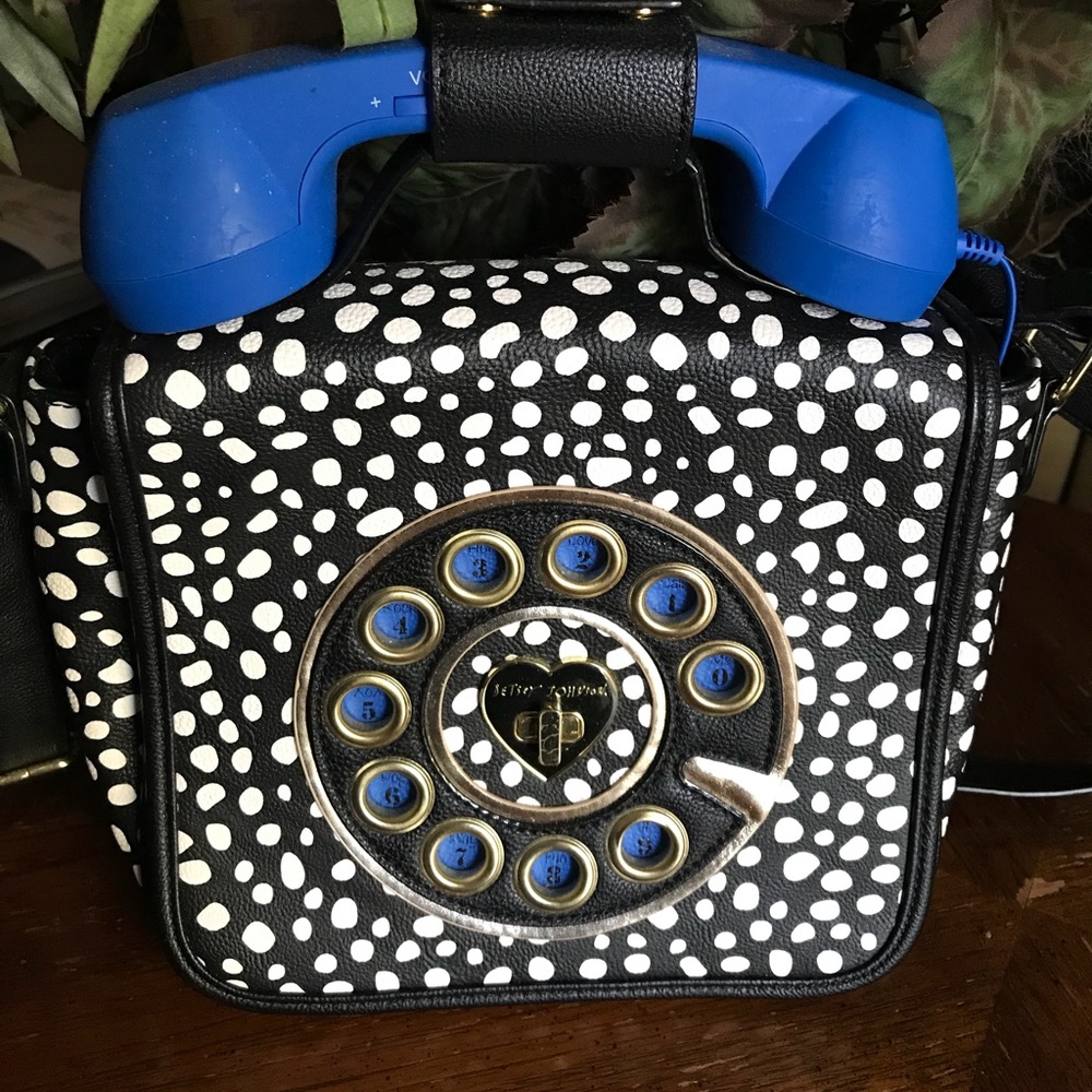 Betsey Johnson phone purse