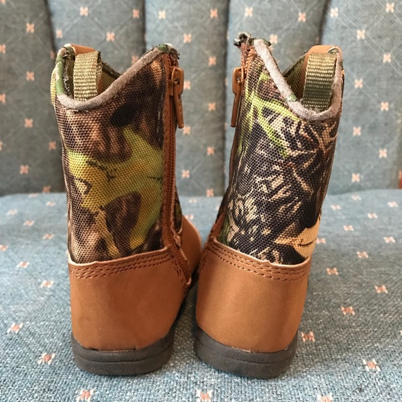 Faded Glory Baby Boots Sz 3 - Picture 3 of 5