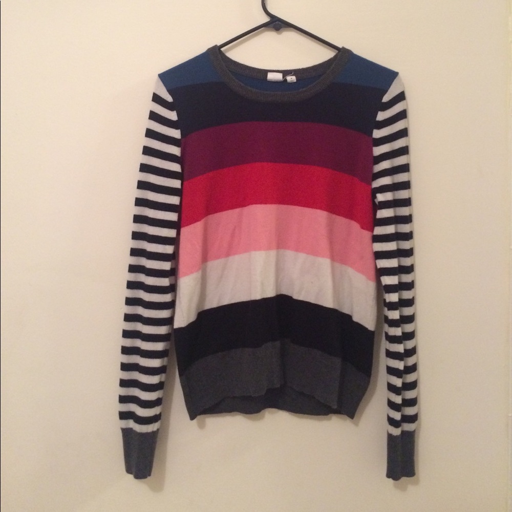Gap Sweater