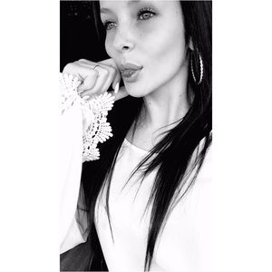 Meet your Posher, Amber