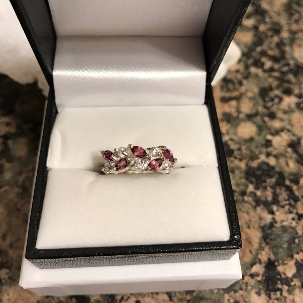 STERLING SILVER RASPBERRY RHODOLITE GARNET NIB