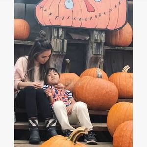 Meet your Posher, Hân