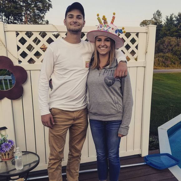 Meet your Posher, Cody - Picture 1 of 1