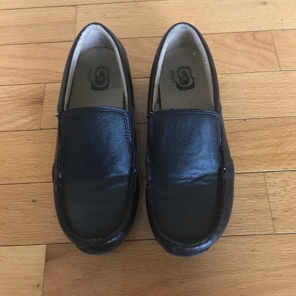 Boys size 1 Children's Place loafer - Picture 3 of 4