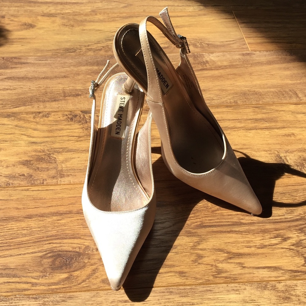 Steve Madden pointy toe heels