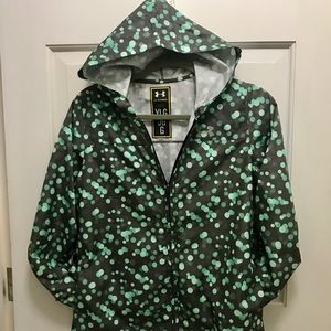 Under Armour rain coat youth large