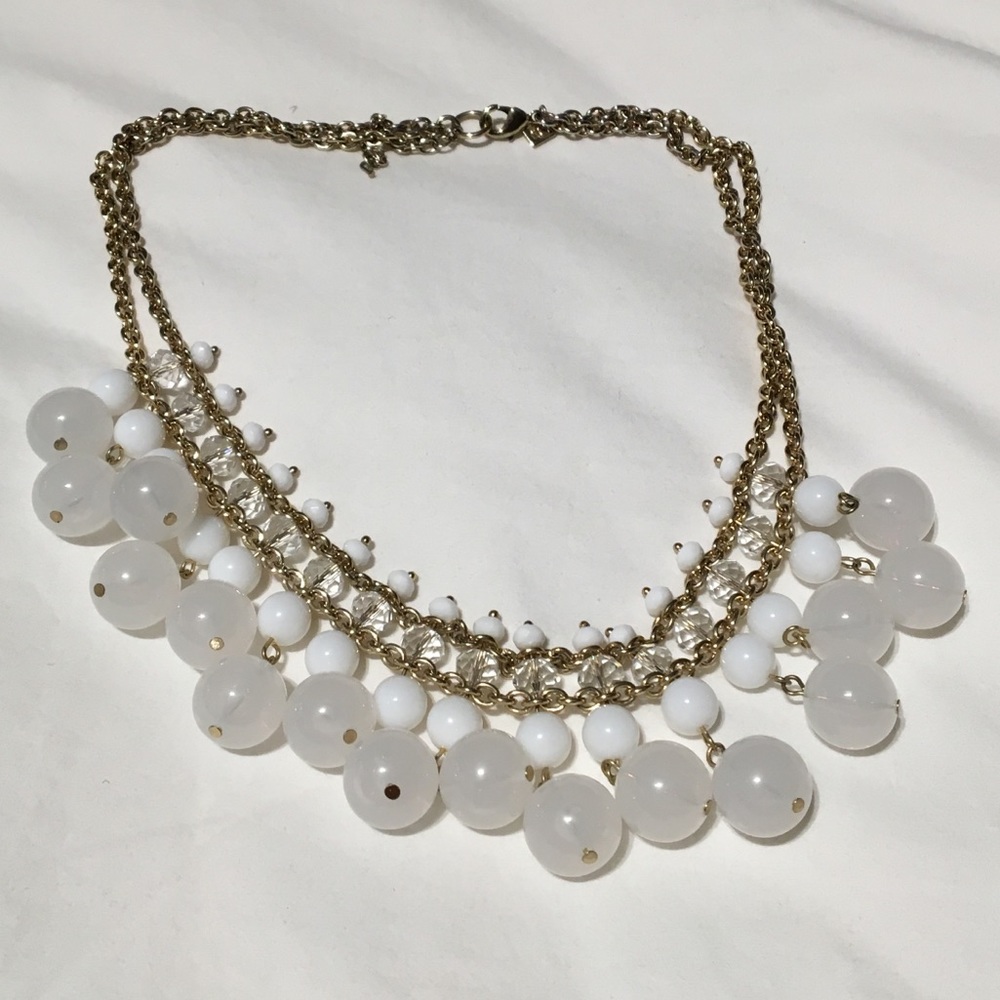 Banana republic white statement necklace