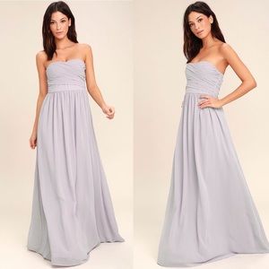 Lulu’s All Afloat Light Grey Maxi Dress