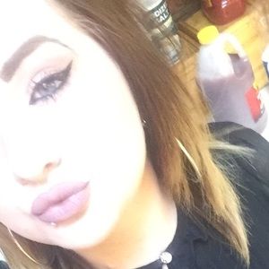 Meet your Posher, Brianna