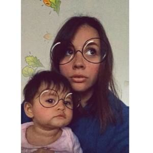 Meet your Posher, Stacie