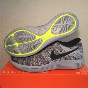 Nike Lunarepic Low Flyknit