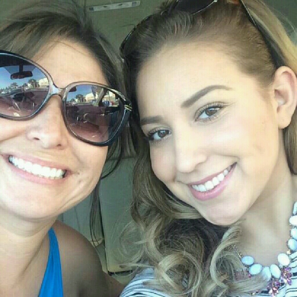 Meet your Posher, Melissa