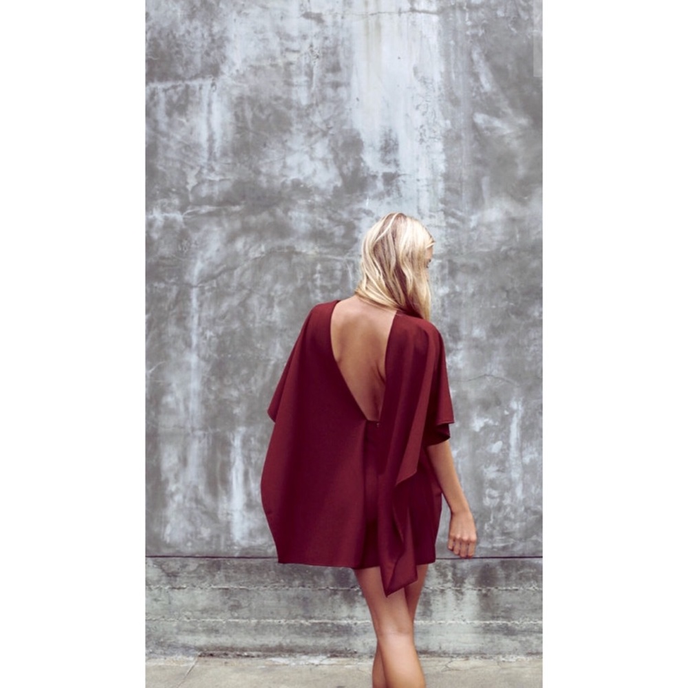 Fall Backless Dress - Picture 2 of 4