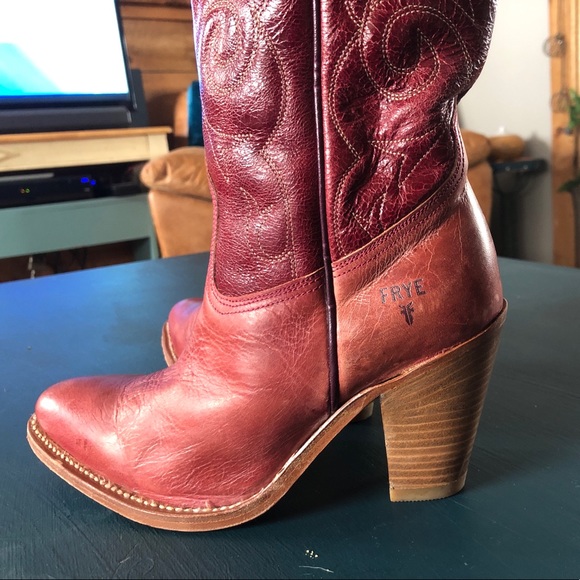 Frye tall western style boot - Picture 4 of 5