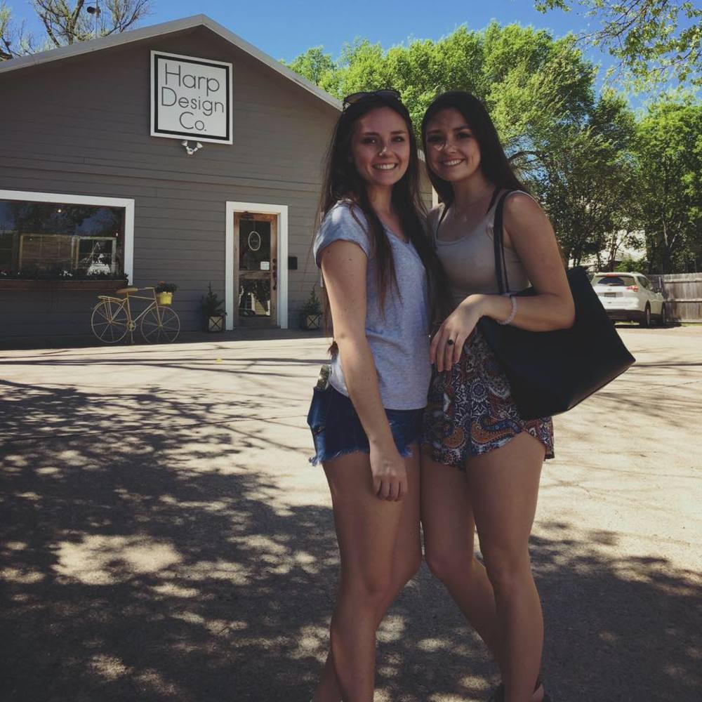 Meet your Posher, Sara