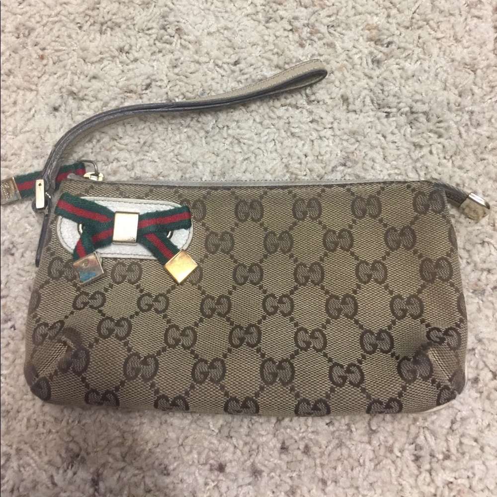 Authentic Gucci wristlet
