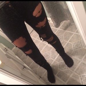 Black Hollister jeans