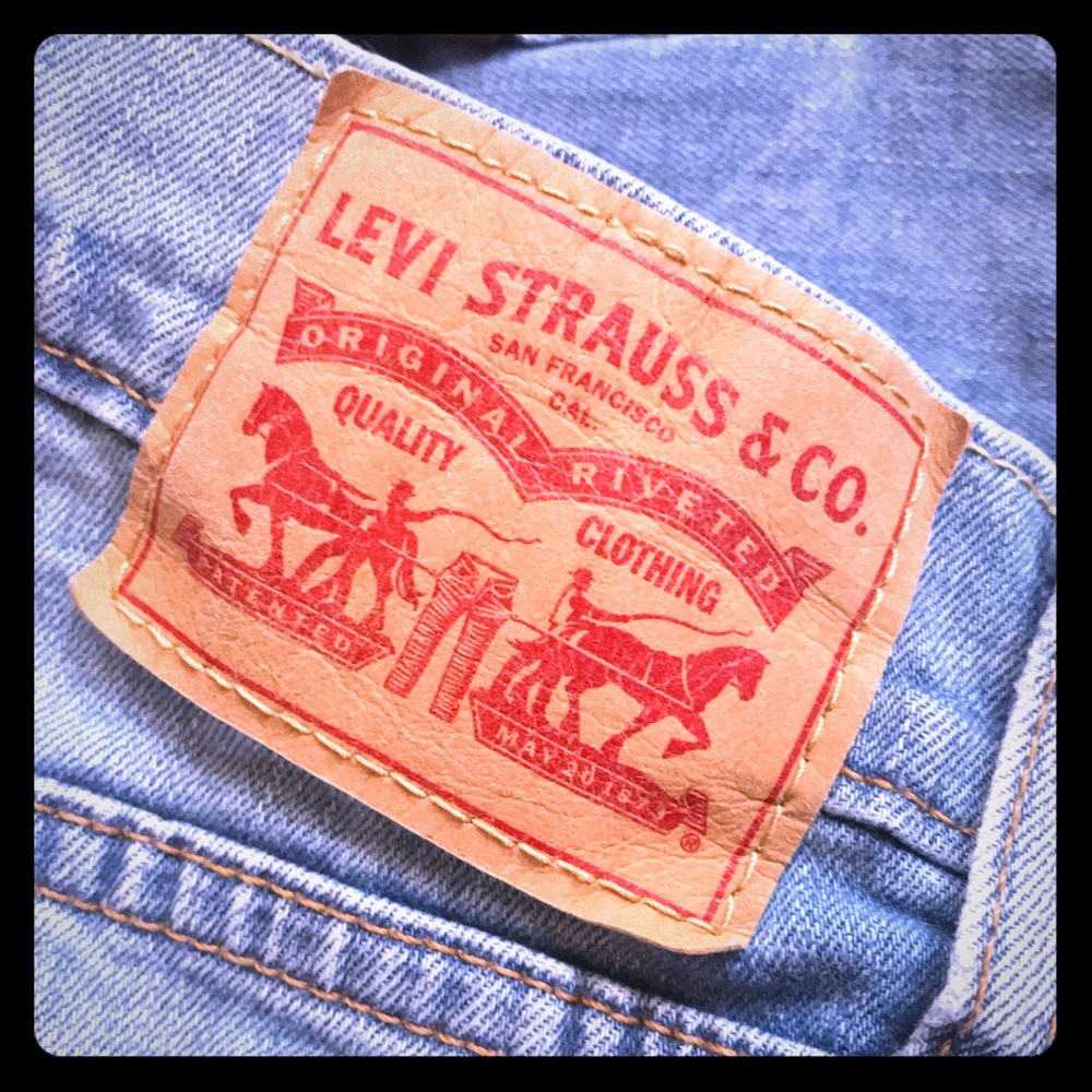 Levi Boyfriend cropped jeans (women’s)