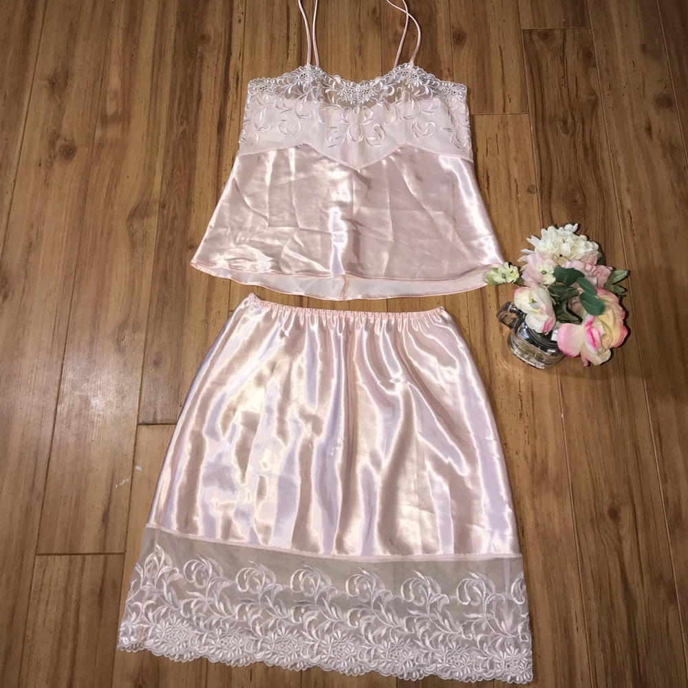 VINTAGE NIGHTIE/ SLIP