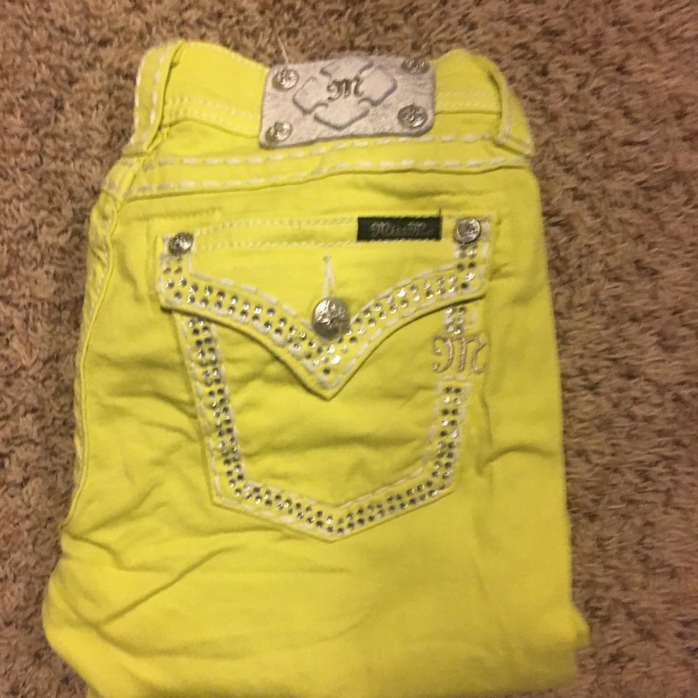 Miss Me skinny jeans size 27