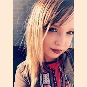 Meet your Posher, Jocelyn